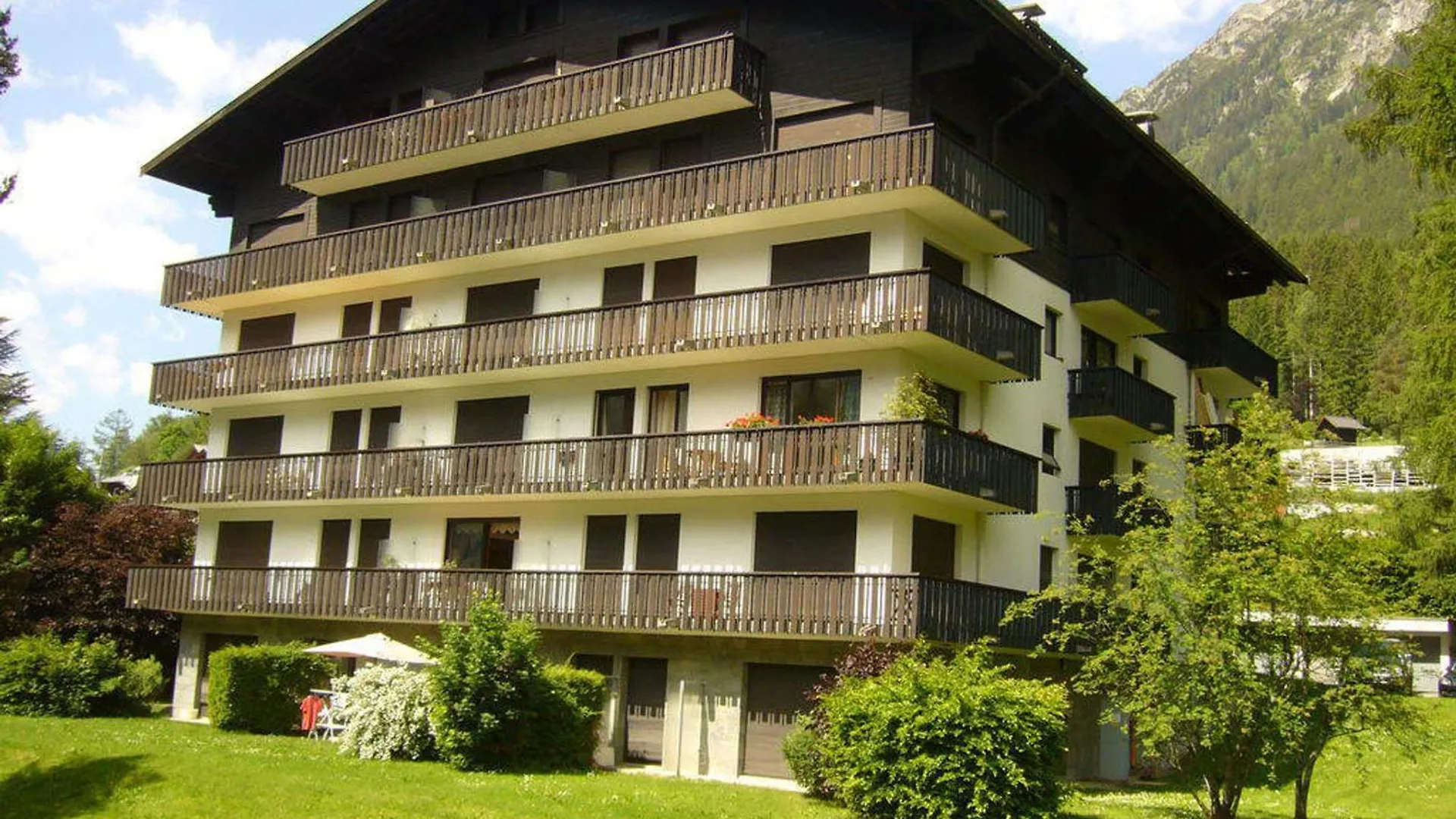 Studio Chamonix - Animaux Admis, Parking, Balcon - Fr-1-517-27