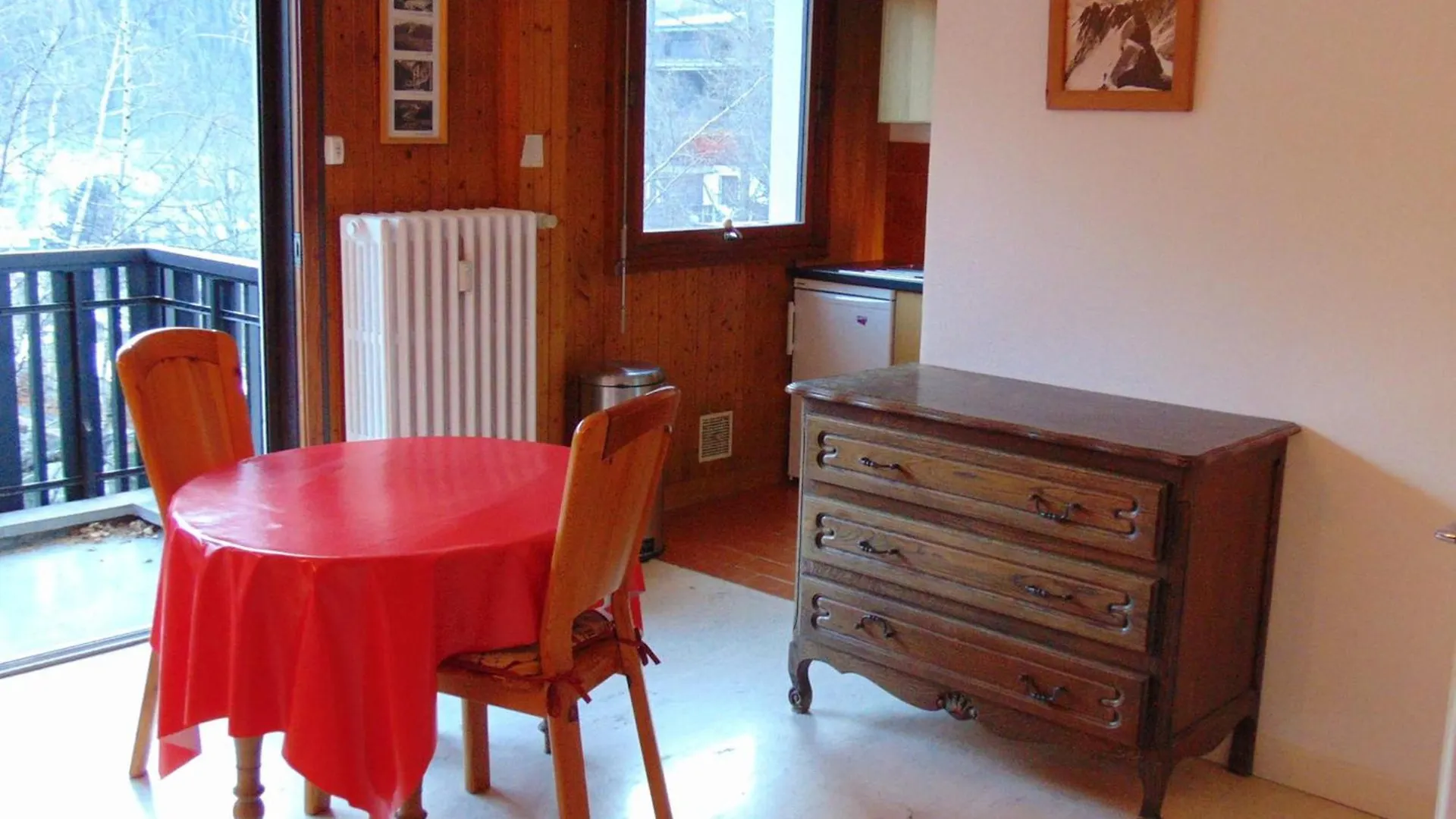 Studio Chamonix - Animaux Admis, Parking, Balcon - Fr-1-517-27 France
